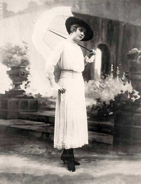 Уличный стиль Нью-Йорк 1915 год