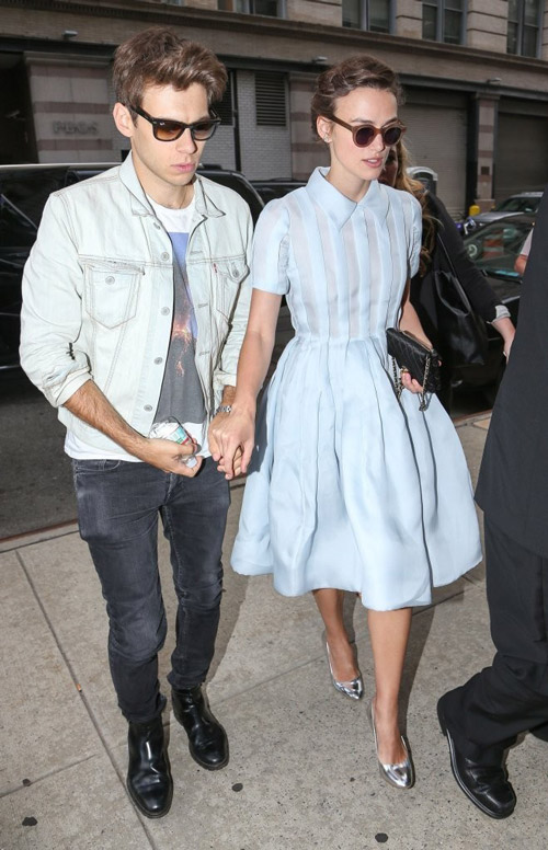 keira-knightley-v-golubom-plate