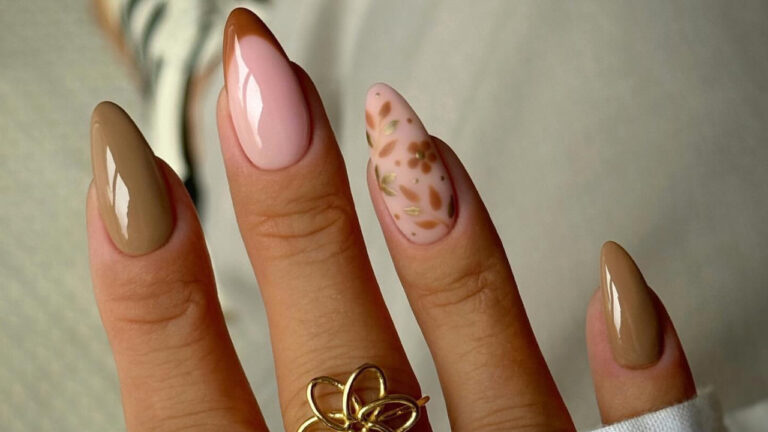 15 романтичных френчей с цветами, которые подходят женщинам с хорошим вкусом