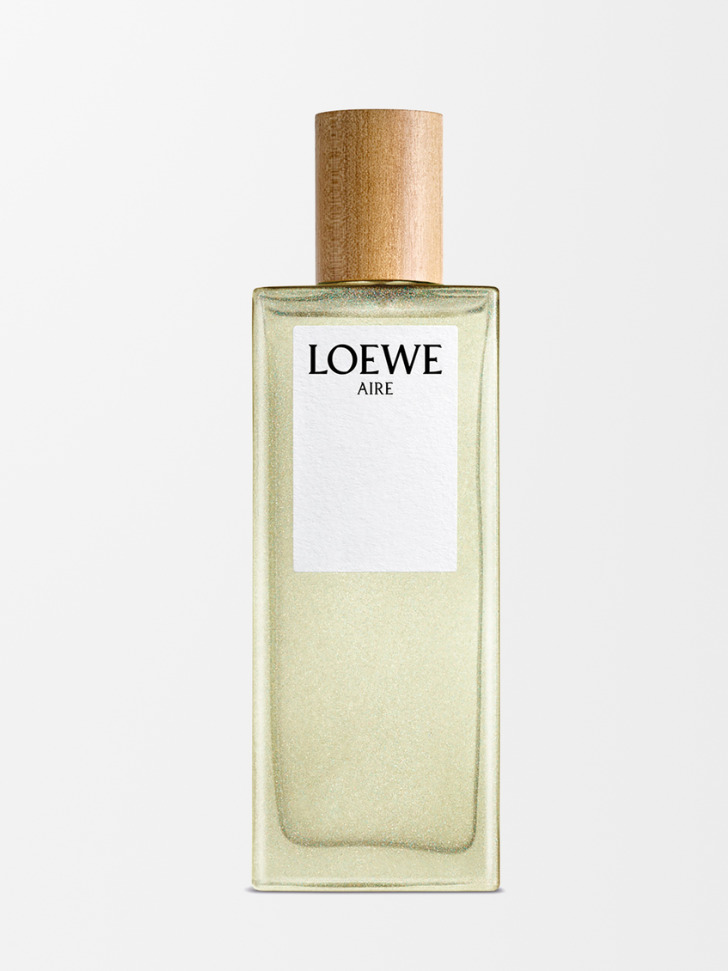 Свежий и женственный аромат Aire от Loewe