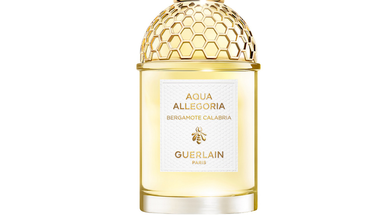 14 чистых и стойких ароматов с бергамотом, которые подарят свежесть на весь день