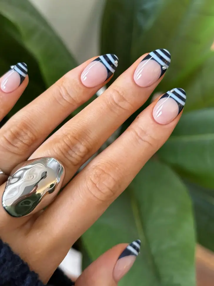 Синий френч с полосками и кристаллом