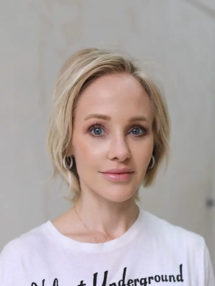 Короткая прическа с пробором до стрижки