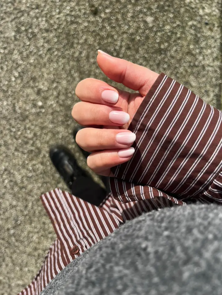 Натурально бежевый френч с градиентом