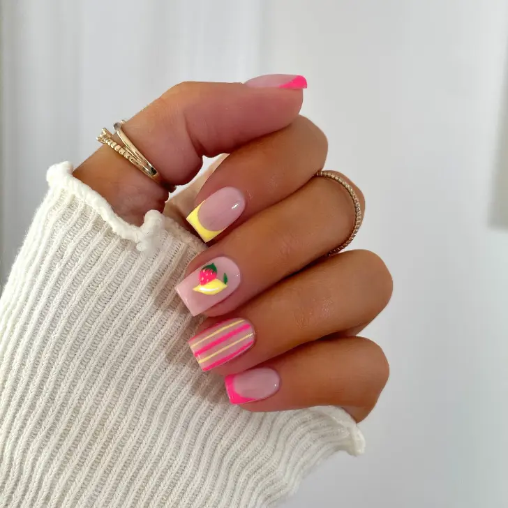 Ягодно лимонный маникюр в стильных солнечных оттенках